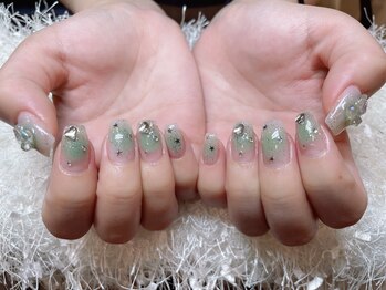 レアネイル 新宿(le'a nail)/グリーンチークネイル
