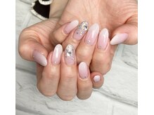 ミユビ(m-Ub)の雰囲気（指が綺麗に見えるデザインです）