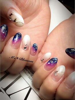 ネイルサロンアンドスクールエムズブロッサム(Nailsalon & school M's Blossom)/アートやり放題コース