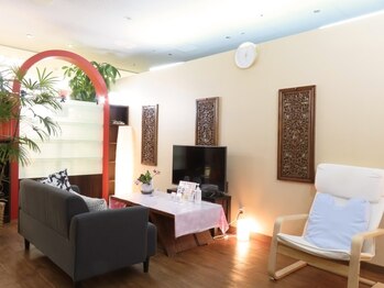 悠優さくら 東急ストア駒沢通り野沢店/待合室