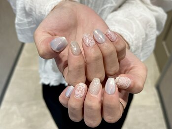 華倶楽部の写真/SNS映えのトレンドデザインや、季節のアートネイルならおまかせ！"可愛い"を詰め込んで心躍る指先に♪
