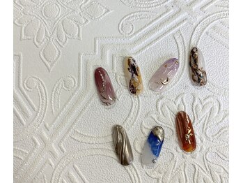 ワンカラー＋2本アート