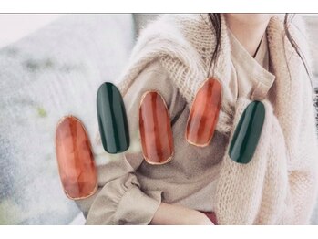 エムスラッシュ フィール 東戸塚店(M.SLASH)/べっ甲ネイル