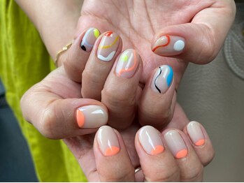 カーティシーネイルズ(curtisii NAILS)/