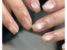 人気沸騰の絶妙な輝きのマグネットネイルもあり！横浜駅すぐ★