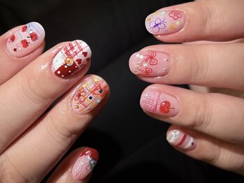 フィレシアートネイル(Pholeisi Art Nail)/