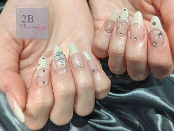 ニービー ネイルズ(2B NAILS)/