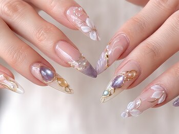 ネイルアンドアイラッシュ シシュ なんば本店(nail&eyelash SyiSyu)の写真/デザインは好きだけど、長さが揃ってなくて満足できない方へ。ジェルでの長さ出し１本～対応★