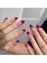 エミー(emmi)/フレンチネイル