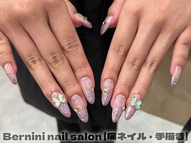 秋葉原ネイル/手描きネイル/銀座