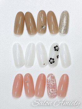 サロン アミリー(Salon Amiely)の写真/【初回限定クーポン配信中】指先を何度も見て、見る度に嬉しくなる◎手元を彩るとっておきのネイルを♪**