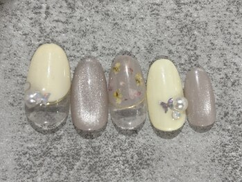 4月定額スリーアート¥8800