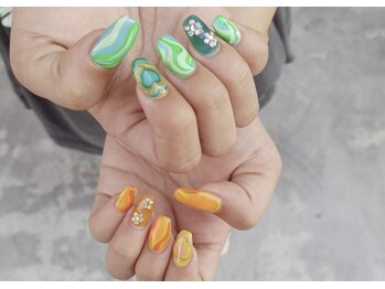 レイ(REY)/うねうねネイル