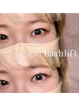 スターラッシュ(Star Lash)/