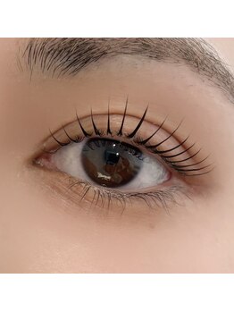 Beauty Salon Maka【マカ】の写真/まつげのダメージやデザインに迷っている方へ◎丁寧なカウンセリングでお悩みを解消し理想の目元へ★