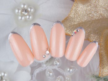 アイラッシュアンドネイル クリスティア(Christia)/初回オフ無料定額コース5600えん