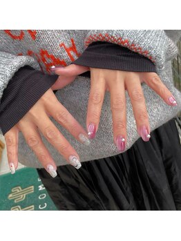 ククナ(kukuna)/ネイリストとお揃いデザイン