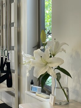 リサムピラティス 新宿(Lissome Pilates)/毎週変わるお花