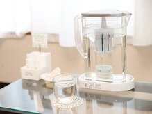 ナチュラルサロン スマイル(Smile)の雰囲気（施術中はミネラル水素水飲み放題☆身体の内側から美しく！）