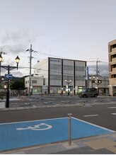 山本整体院 箕面桜井駅前院/2.阪急箕面線『桜井駅』を出る