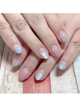 アポロランド ルーナ/ハーフフレンチネイル