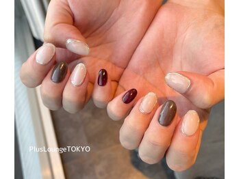 プルースラウンジ トウキョウ(Plus Lounge TOKYO)/ワンカラーちぐはぐネイル[原宿]