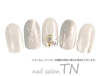 ティーエヌ 明文堂TSUTAYA滑川店/6月定額6900円→オフ込み3500円