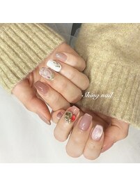 スタッフネイル