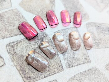 ネイルサロン ルーム 浦安店(Nail Salon ROOM)の写真/爪が短くても大丈夫！可愛く仕上がるデザイン豊富にご用意◎【写真は上定額プラチナ下定額プレミアム】