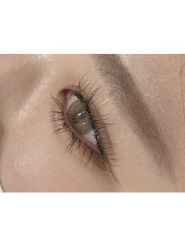 ボリュームのある目元にしたい