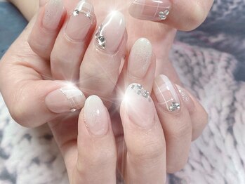 ハッピービューティー(Happy Beauty)/チェックネイル