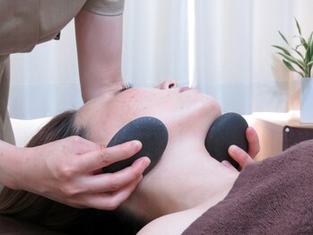 ル ルポ(Le repos)の写真/【女性専用/完全個室】あなたのキレイになりたいを叶える場所≪全身ホットストーン60分¥6,000≫