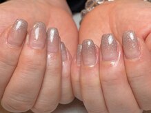 メイヴン(Maven)/グラデーションネイル