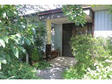 花風空月の雰囲気（【自然に囲まれた玄関】小鳥のさえずりにも癒やされます）