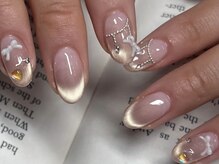 プチボヌール(Petit bonheur)/グラデーションネイル