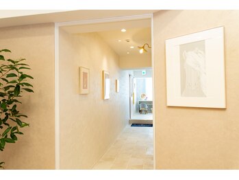 エスコス なんば店/