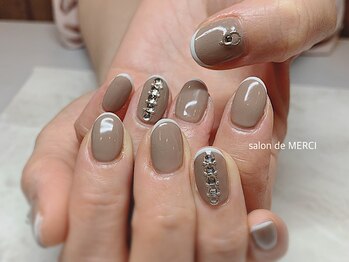 サロン ド メルシー(Salon de MERCI)/ラインフレンチ☆