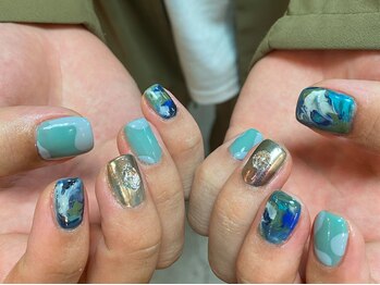 カーティシーネイルズ(curtisii NAILS)/