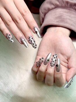 ラッキーネイル(lucky nail)/個性ネイル