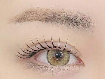 セレブヒルズ 北上店(Celeb Hill’s)の写真/【期間限定価格♪】ナチュラル派に♪メーテル風束感潤いまつげパーマ上¥2990/上下¥4400