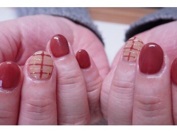 プチリリィ(Petit Lily)/ほんのりバレンタイン風ネイル♪