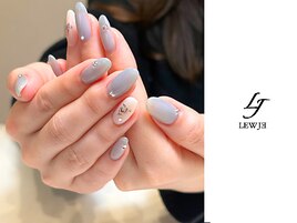 フラワーネイル