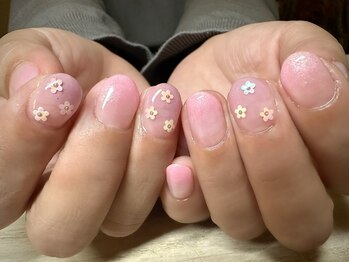 アミュリー ネイル アトリエ(Amury nail atelier)/ピンク フラワー ホログラム
