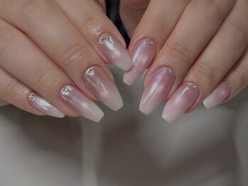 ちぐはぐピンクマグネットネイル