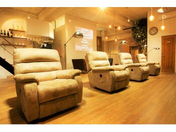 ティファアイラッシュアンドネイル 武蔵小杉(Tiffa eyelash&nail)/店内