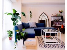 フェイシャルアンドボディ ジュネス 逗子/落ち着いた雰囲気のサロン