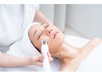 ポーラ ザ ビューティ アピタテラス横浜綱島店(POLA THE BEAUTY)/人気オプション【EMSケア】