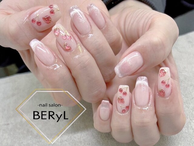 Nail salon BERyL　麻布十番店　【ネイルサロン　ベリル】