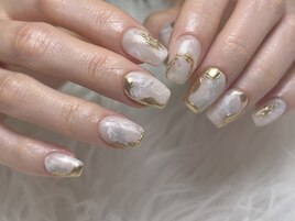 ホワイト大理石ネイル