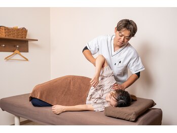 味岡整骨院/頭痛、肩こりケア！